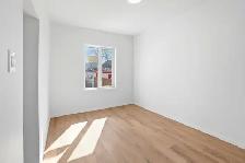 NEWLY Renovated 2 Bed House near St John - Photo 13