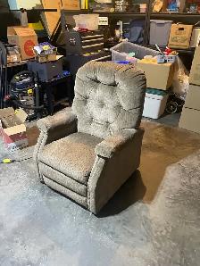 Lift chair - Photo 3