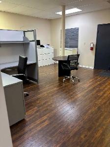 Commercial Unit for Rent - Photo 3