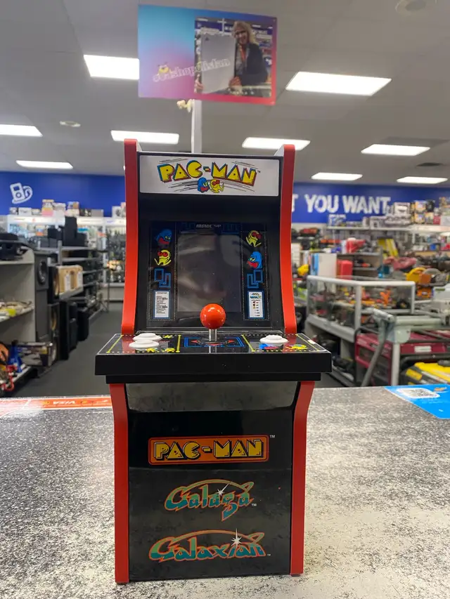 PAC-Man 1Up Mini Arcade Machine @Cashopolis!!