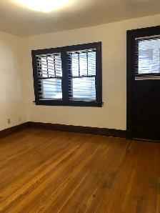 2 bedrooms 1 bathroom apartment upper unit - Photo 4
