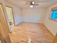 Townhouse for rent - Photo 2