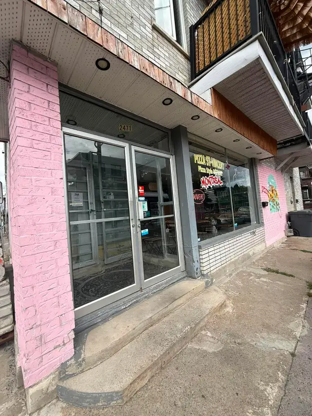 Pizzeria clé en main à vendre — Mercier–Hochelaga-Maisonneuve —