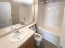 Available immediately, 2 bedroom/2 bathroom in Terwillegar - Photo 10