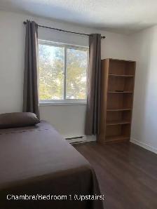 Maison 3 chambres, 1,5 SDB, cour, parking, libre dès maintenant - Photo 7