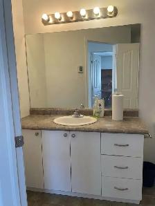 Maison 3 chambres, 1,5 SDB, cour, parking, libre dès maintenant - Photo 8