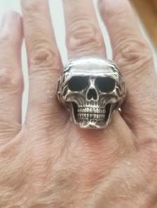 C C Travis Barker Blink-182 925 Sterling Silver Skull Ring