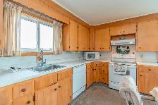 Entire 4 BR, 2Bath Lunenburg Farmhouse for Rent - Photo 11