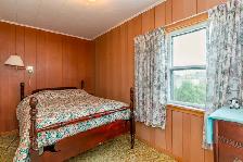 Entire 4 BR, 2Bath Lunenburg Farmhouse for Rent - Photo 16