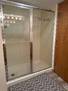 polytechnic students furnished basement suite $1,000 per month - Photo 9