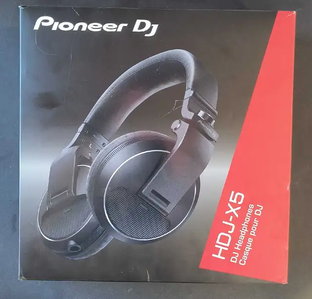 PIONEER HDJ-X5 HEADPHONES W/BOX