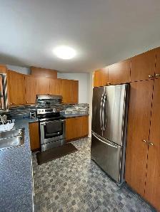 4 1/2 MEUBLÉ,  2 CHAMBRES FERMÉES,  2 BALCONS - Photo 4