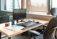 Receptionist
