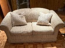 Sofa - Lit à vendre - Négociable