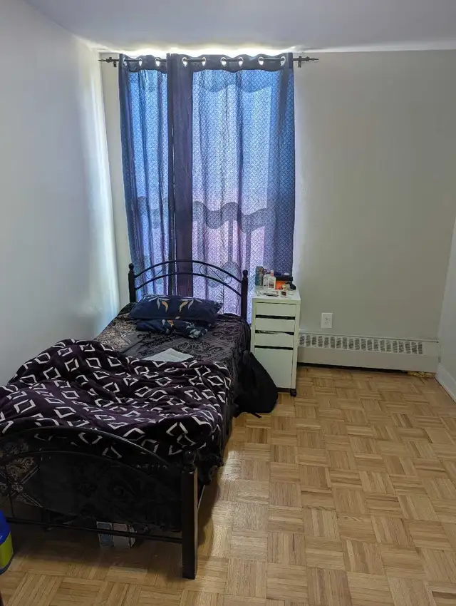 One Big Private room available from Nov 1st all inclusive $850