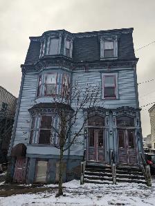 144 Leinster St - 2BR Uptown, Bright, Spacious, Regal, Heated!