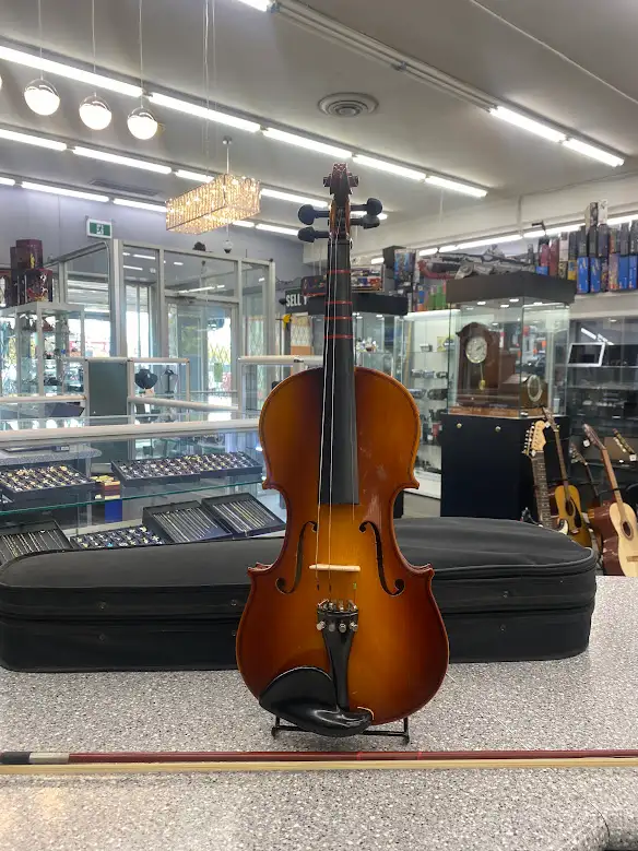 Corelli Full Size Student Violin 4/4