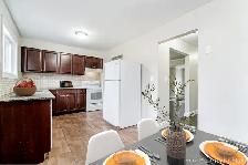 3 BEDROOM TOWNHOUSE FOR RENT IN OSHAWA! - Photo 5
