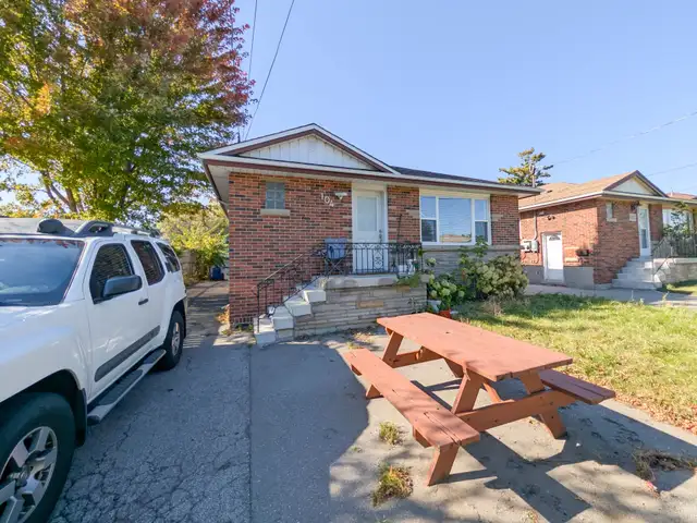 104 East 41st St, Hamilton - 3 Bedroom Main Unit