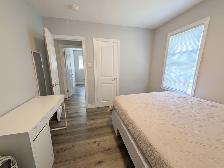 104 East 41st St, Hamilton - 3 Bedroom Main Unit - Photo 11