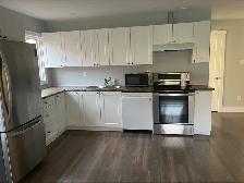 4 BED 1.5 BATH DARTMOUTH FAMILY DUPLEX AVAILABLE NOV 1ST - Photo 2