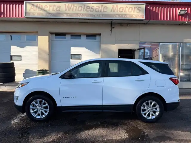 2020 CHEVY EQUINOX LS AWD LOW KMS APPLY NOW ALL CREDIT ACCEPTED