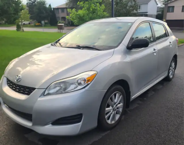 Excellent 2013 Toyota Matrix_Very well Maintained