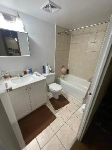 Private Room for rent in Clean High rise building - Photo 5