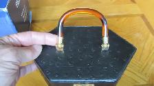 LOVELY BLACK LEATHER JEWELRY BOX WITH SEIKO TRAVEL ALARM CLOCK - Photo 3