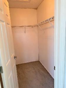3 bedrooms and 2.5 washrooms single family house for RENT - Photo 13