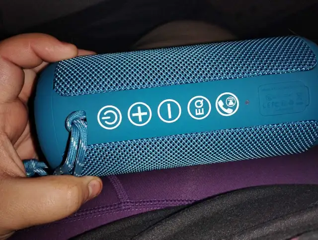 wireless Bluetooth speaker
