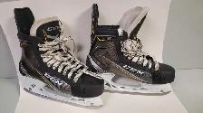 SZ 8.5D CCM Tacks 9060 Ice Skates (30770982) - Photo 2