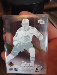 2026-27 UD Series 1 Anton Frondell #201 Young Guns Clear Cut RC - Photo 5