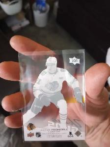 2026-27 UD Series 1 Anton Frondell #201 Young Guns Clear Cut RC - Photo 6