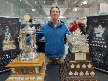 mature strong guy needs cash work , Newmarket area