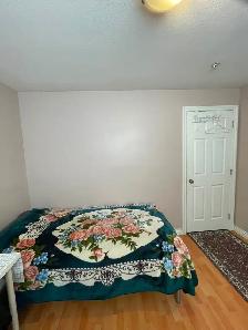 Bright furnished private BR in a 2 BR bsmt suite, Joyce Station - Photo 6