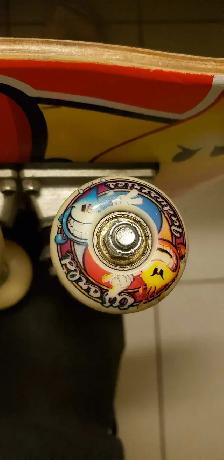 2 skateboards by World Industries with shelfs - Photo 2