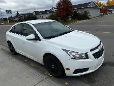 2011 Chevrolet Cruze LS - Photo 2