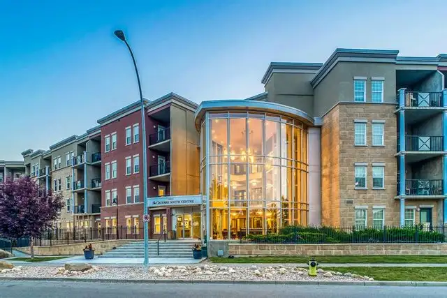 Spacious 1 Bedroom in Lake Bonavista: All Utilities Included