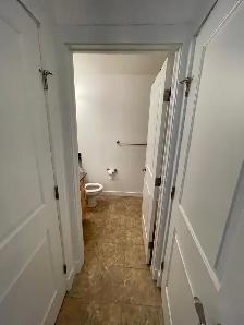 Spacious 1 Bedroom in Lake Bonavista: All Utilities Included - Photo 3