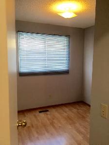 Main Level House with 3 Bedrooms in Beddington - Photo 5