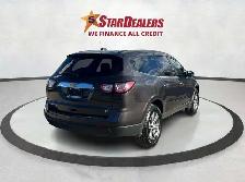 2017 Chevrolet Traverse 2LT/PANROOF/V6/MINT/LOADED/WE FINANCE AL - Photo 7