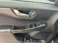 2024 Ford Escape PHEV - Photo 15
