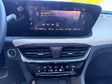 2025 Buick Encore Avenir | AWD | Leather | Panoroof | WOW KMS | - Photo 2