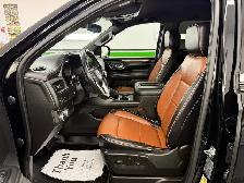 2023 GMC Yukon 4WD 4DR - Photo 10