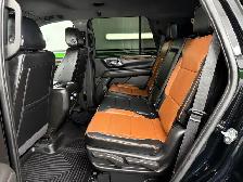2023 GMC Yukon 4WD 4DR - Photo 11