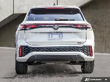 2025 Volkswagen Tiguan Highline R-Line | Digital Display - Photo 4