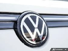 2025 Volkswagen Tiguan Highline R-Line | Digital Display - Photo 11