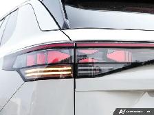 2025 Volkswagen Tiguan Highline R-Line | Digital Display - Photo 14