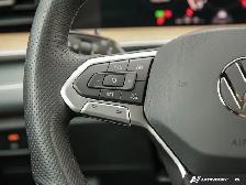 2025 Volkswagen Tiguan Highline R-Line | Digital Display - Photo 19